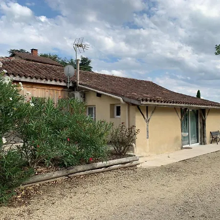 Petite Maison Casa de Férias *